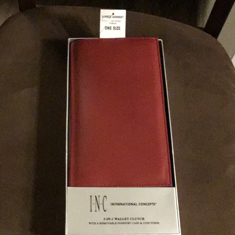 Women’s 3 in 1 Wallet Clutch - Brand New